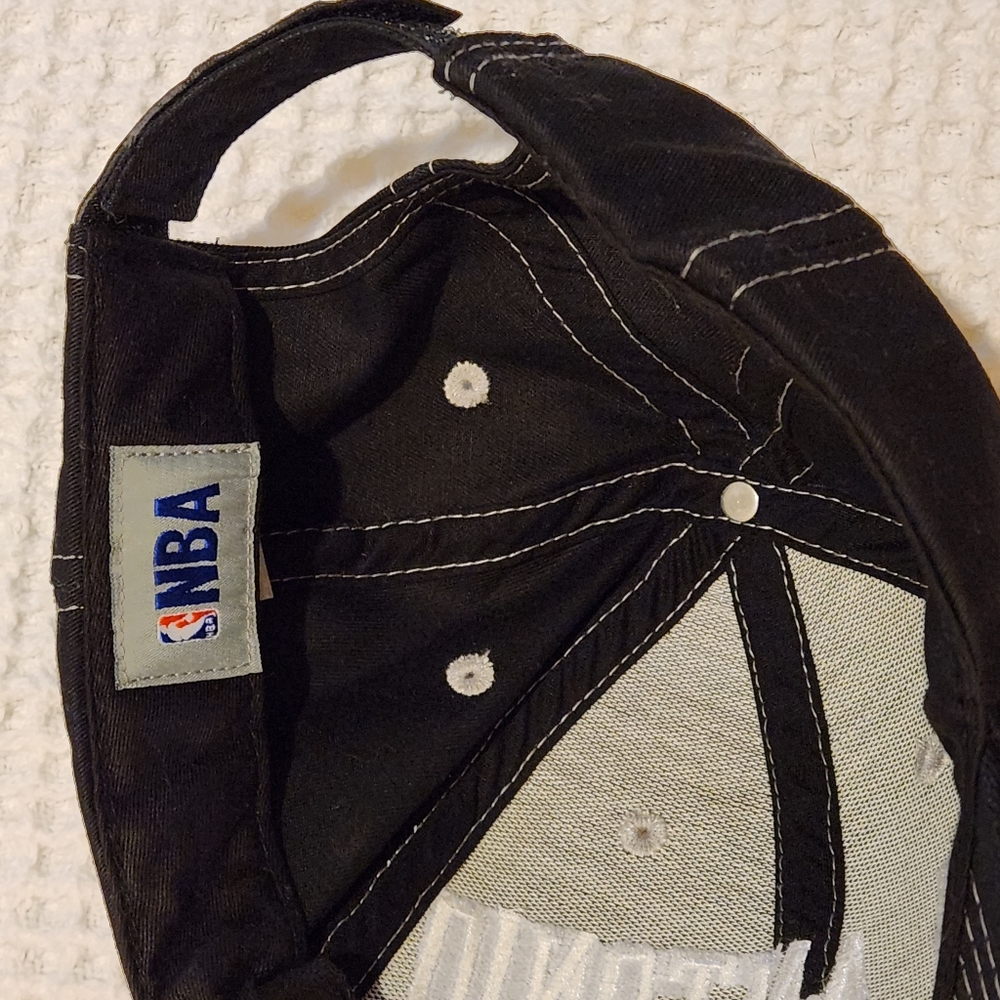 San Antonio Spurs Hat - Picture 4 of 6